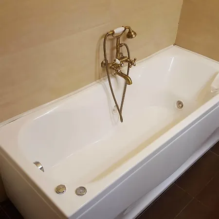 Bed & Breakfast Il Nido Del Falco 4*