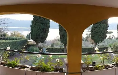 Bed & Breakfast Il Nido Del Falco